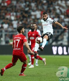 Beşiktaş ve Fenerbahçe istiyordu! Doğukan Sinik’ten transfer açıklaması
