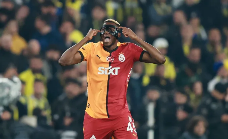 galatasaray-fenerbahce-maci-canli-izle-derbi-hangi-kanalda-saat-kacta-1793002364226.png Galatasaray'ın oyuncusu Victor Osimhen