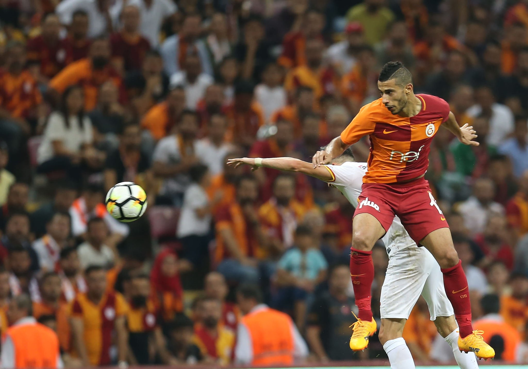 Galatasaray sosyal medyayı salladı
