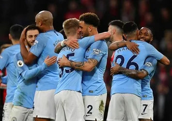 Manchester City maç fazlasıyla lider