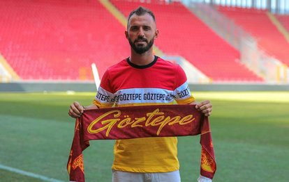 Göztepe’de Emre Çolak ile yollar ayrıldı