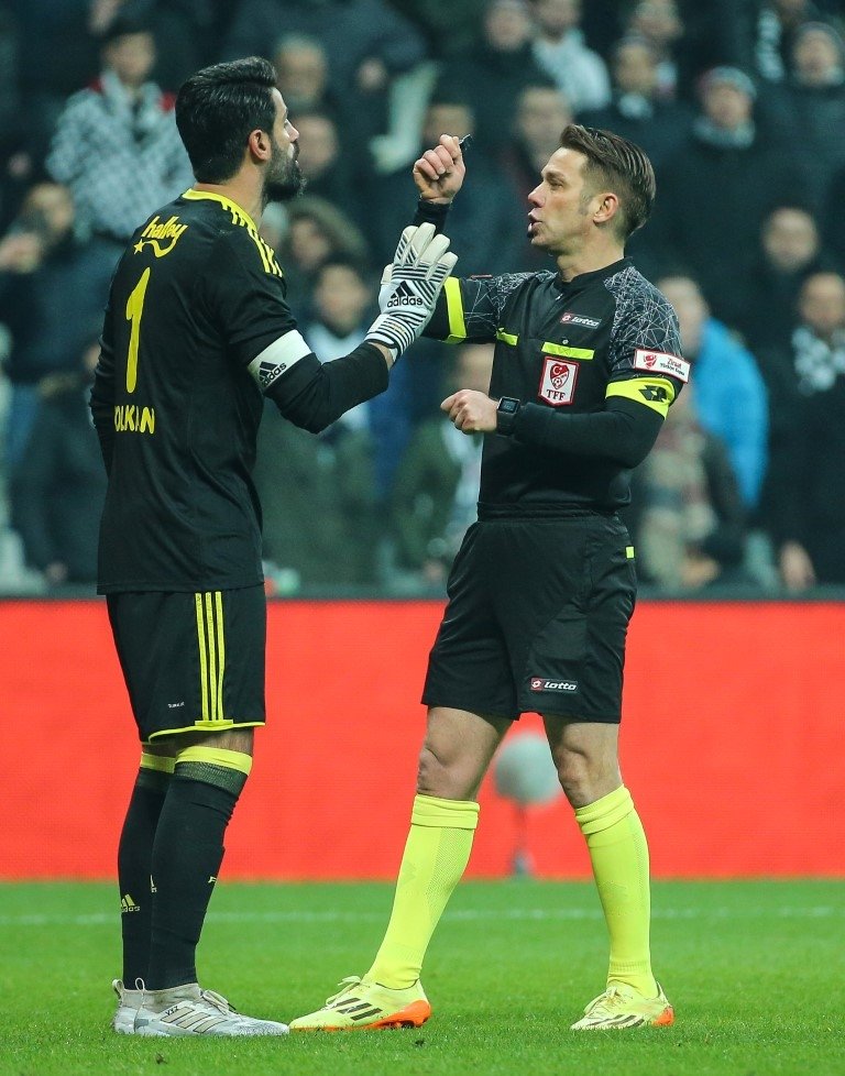 Alper ve Volkan kadro dışı!