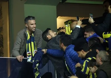 Kadıköy'de sürpriz isim!