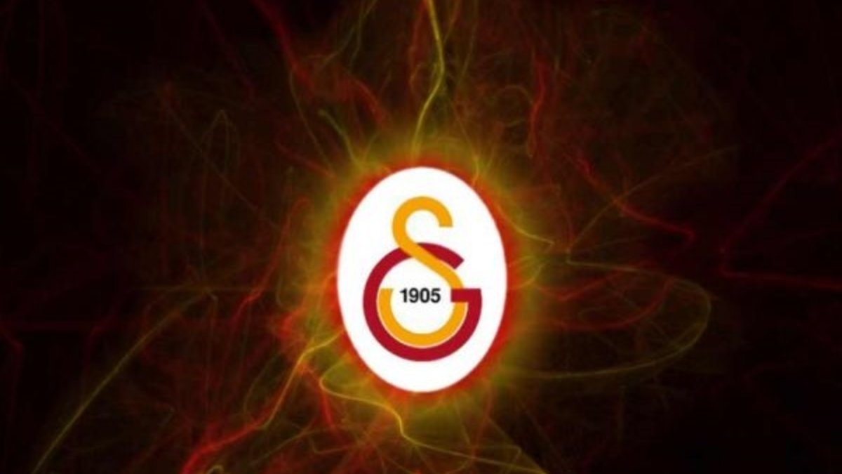 Galatasaray'a transfer piyangosu! Yıldız isme talip var Galatasaray'a transfer piyangosu! Yıldız isme talip var