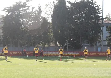 Galatasaray hazırlıklarına devam etti