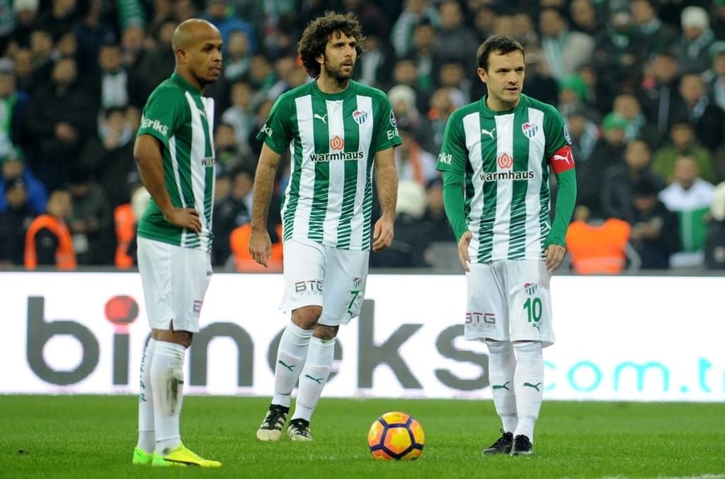Bursaspor-Fenerbahçe karşılaşmasından kareler