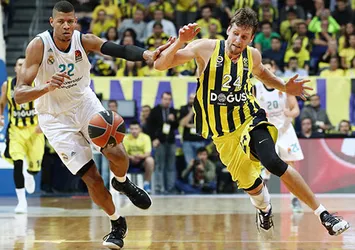 Fenerbahçe, İspanya deplasmanında