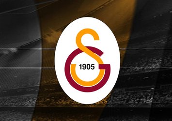 G.Saraylı eski isim deplasman tribününde!