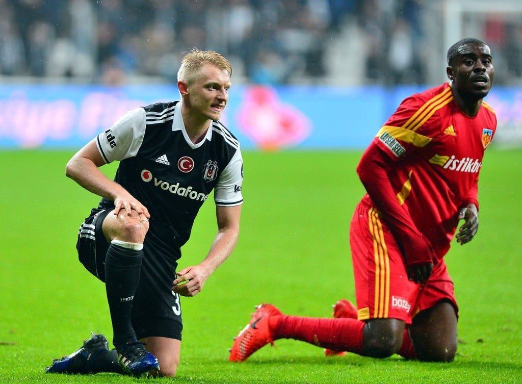 Beşiktaş-Kayserispor karşılaşmasından kareler