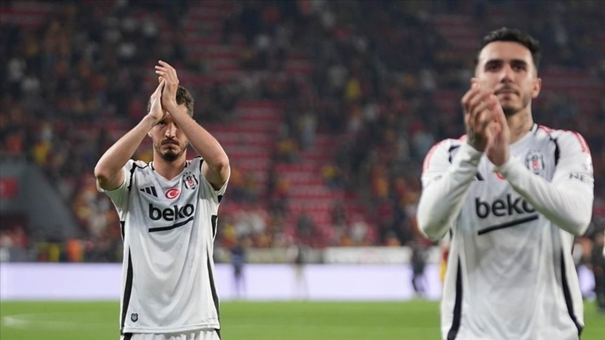 Beşiktaş'tan sakatlık açıklaması! Emirhan Topçu ve Salih Uçan... Beşiktaş'tan sakatlık açıklaması! Emirhan Topçu ve Salih Uçan...