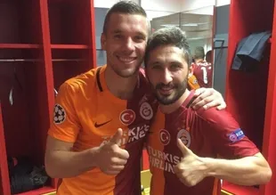 Podolski'den Sabri'ye destek mesajı