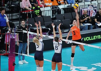 Eczacıbaşı yarı finale yükseldi!