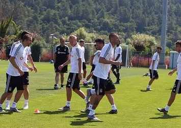 Beşiktaş'ta sistem yükleniyor