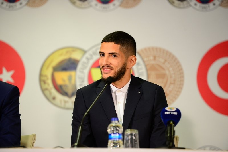 Benzia’dan Fenerbahçe’ye müjde!