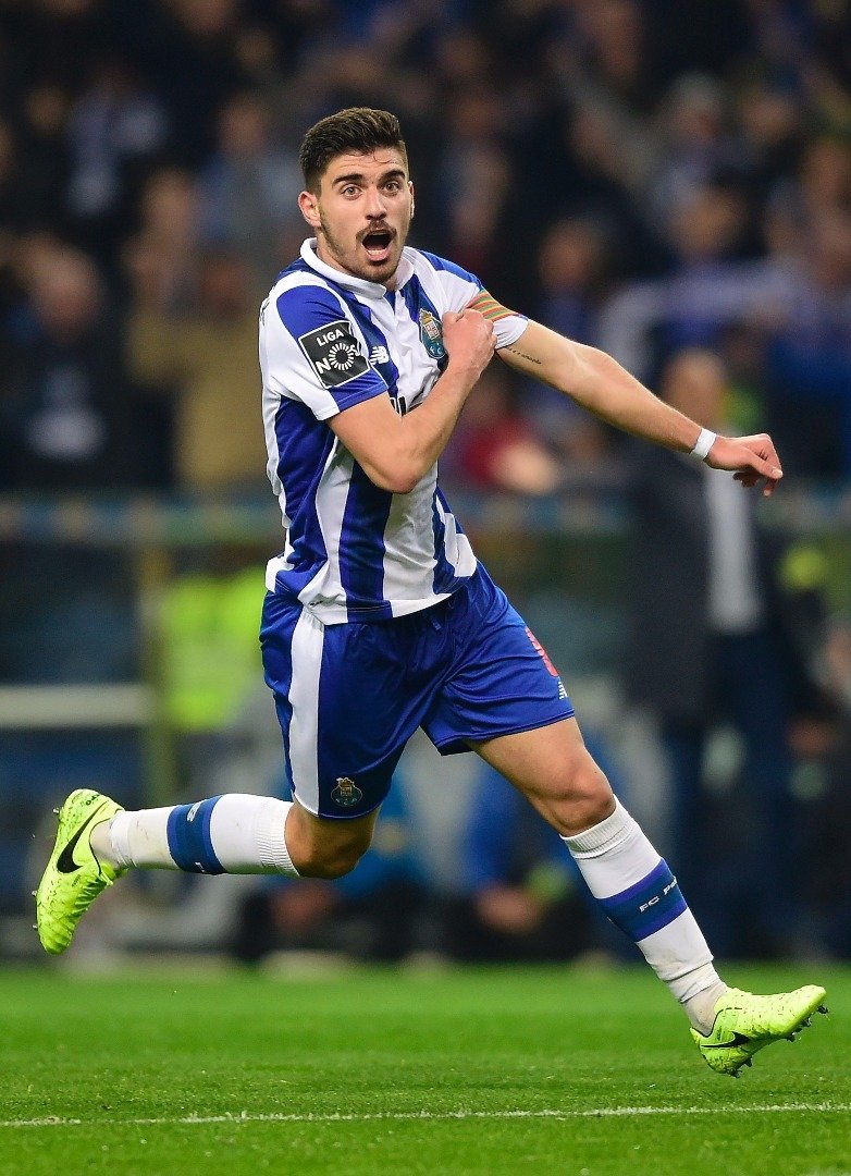Avrupa’nın 23 yaş altı en iyi 50 futbolcusu