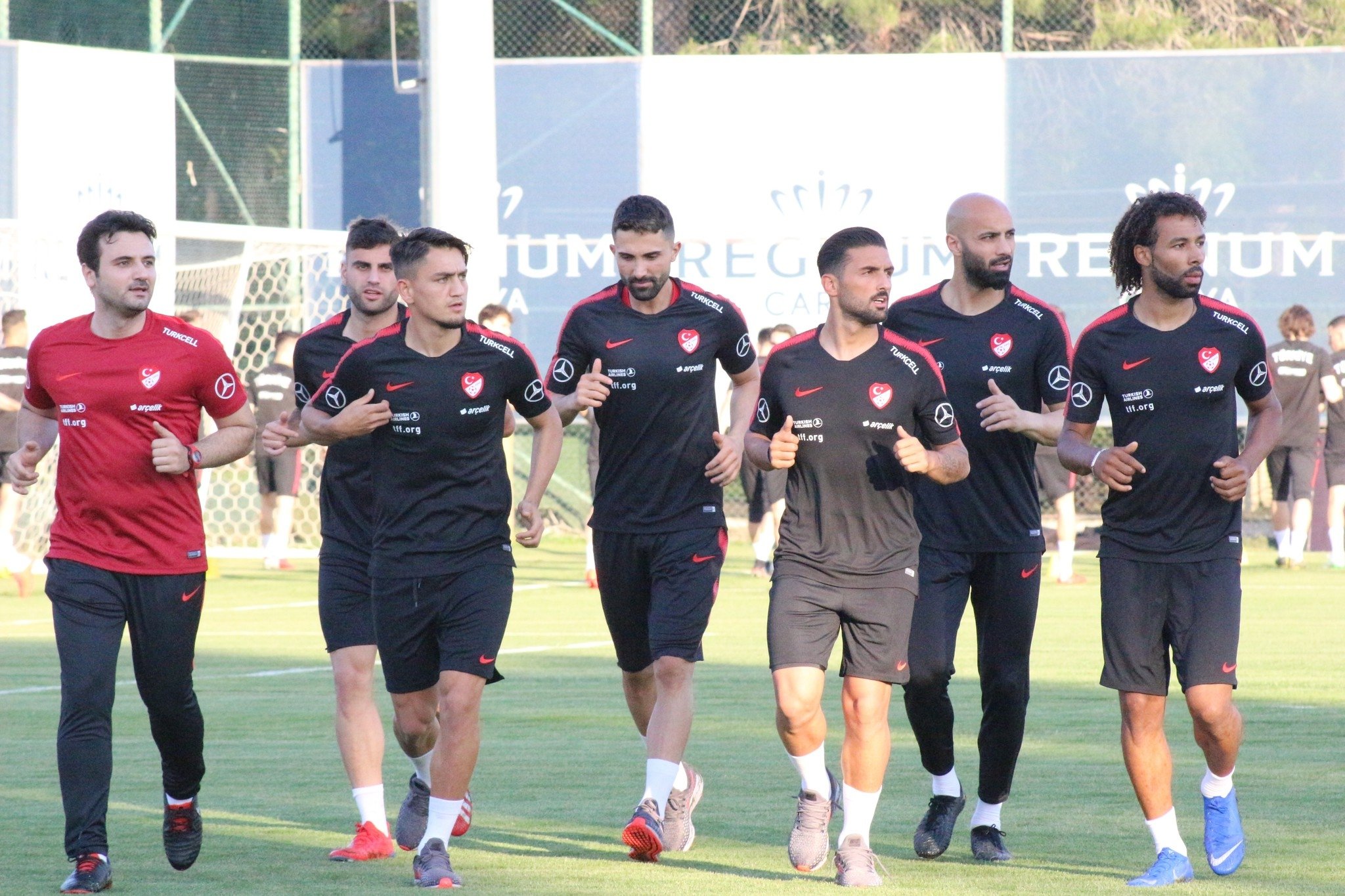 Ozan Kabak A Milli Takim Aday Kadrosundan Cikarildi Aspor