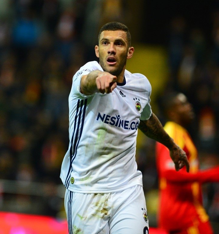 Ne yaptın Fernandao!