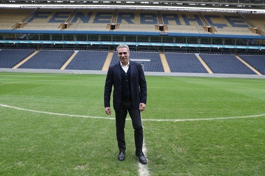 Ersun Yanal sahaya böyle çıktı! İşte ilk görüntüler...