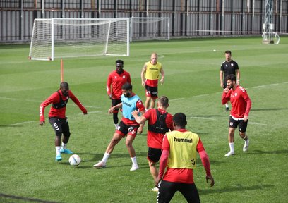 Samsunspor F.Bahçe maçına hazırlanıyor!