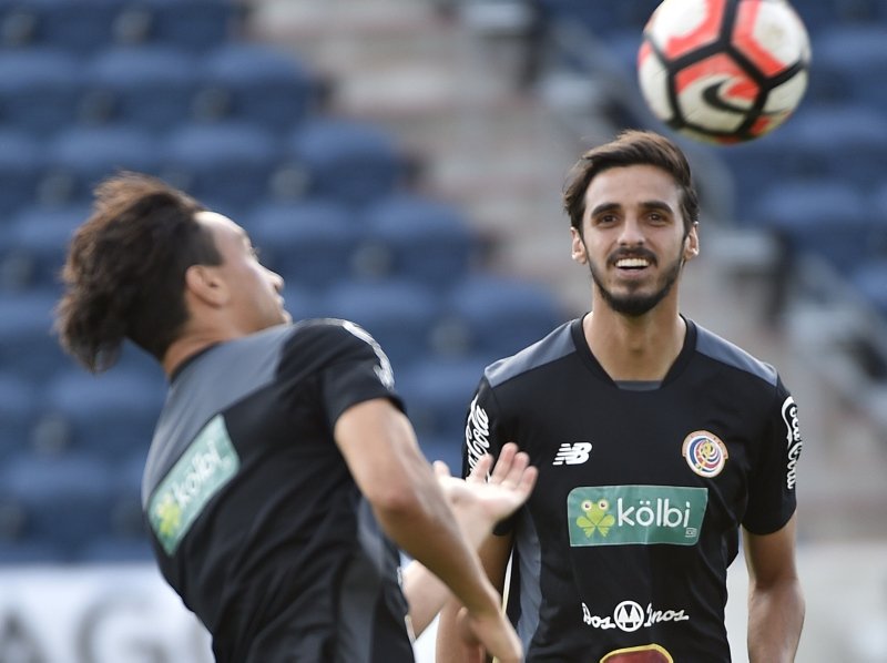 Beşiktaş’ta Bryan Ruiz sürprizi!