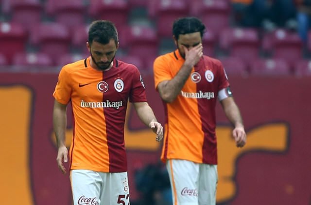 Galatasaray’da dev operasyon!