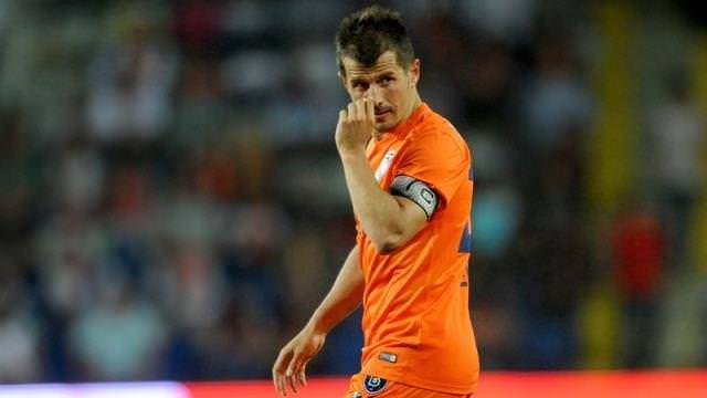 Emre Belözoğlu Ocak’ta Fenerbahçe’de!