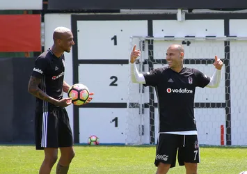 Beşiktaş'ın eski yıldızı dönmek istiyor