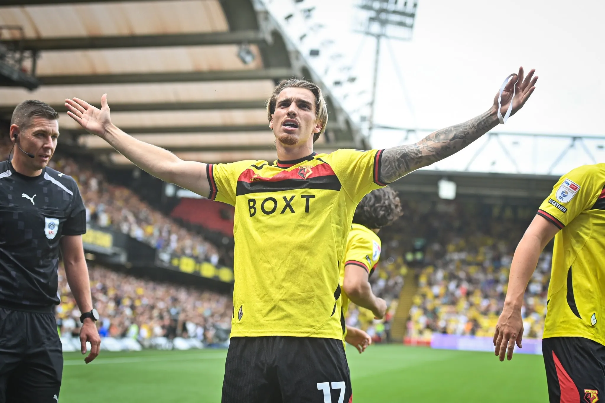 Watford, sahasında Southampton engelini geçti