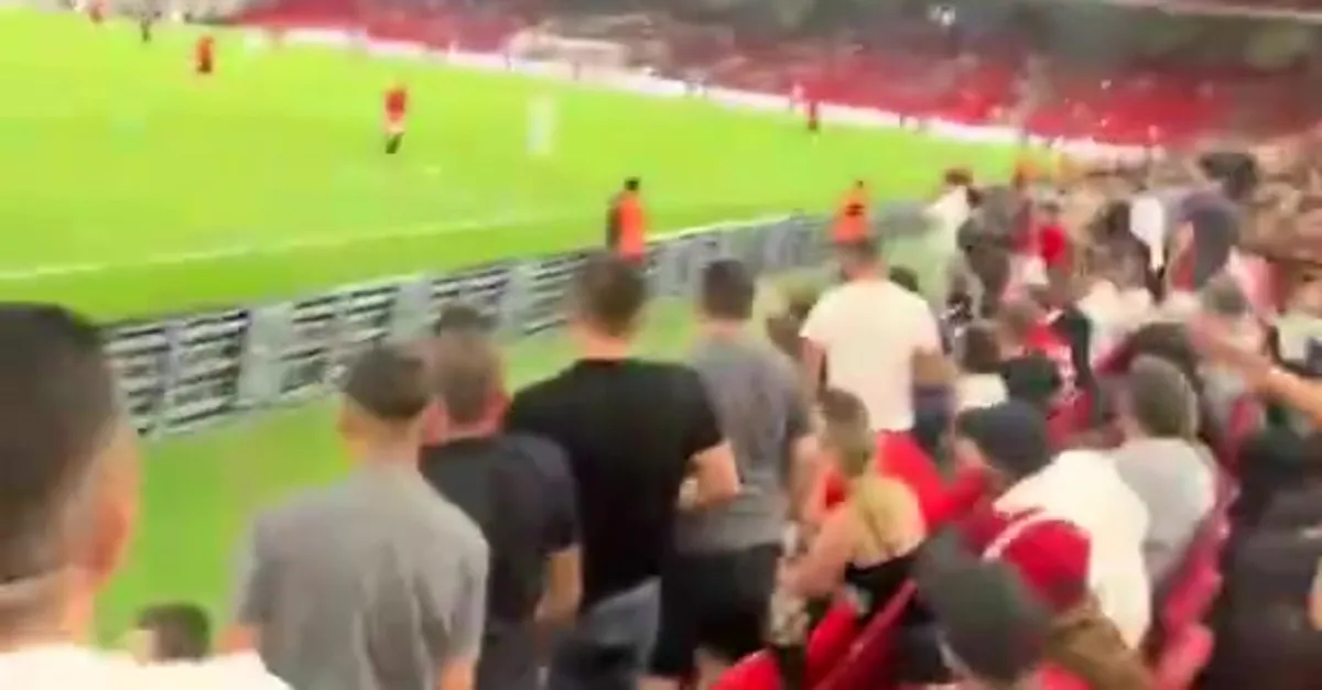 Arnavut taraftarlardan İsrail'e sert tepki!