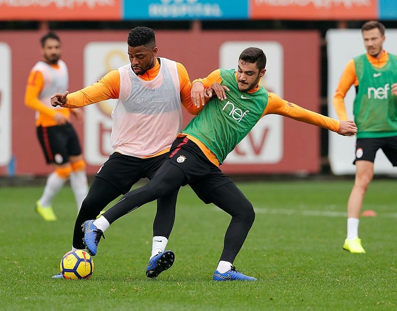 Guardiola’nın yeni gözdesi Ozan Kabak!