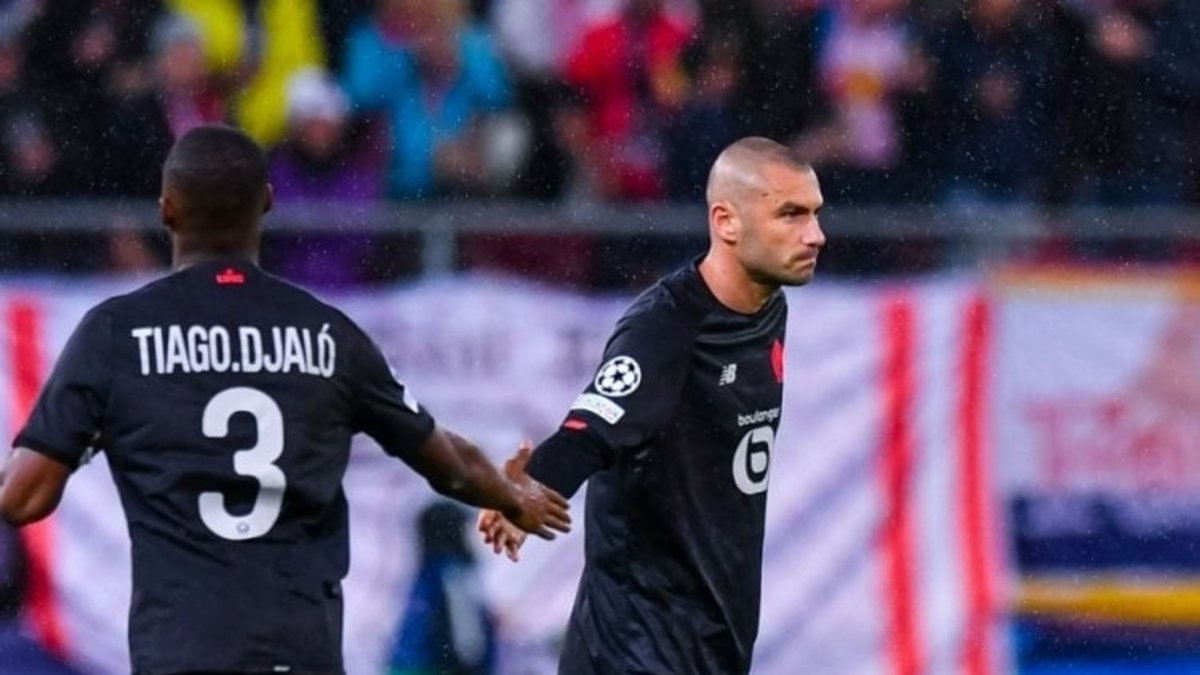 TRANSFER HABERLERİ: Djalo'dan Burak Yılmaz'a telefon! Beşiktaş için bilgi istedi! TRANSFER HABERLERİ: Djalo'dan Burak Yılmaz'a telefon! Beşiktaş için bilgi istedi!