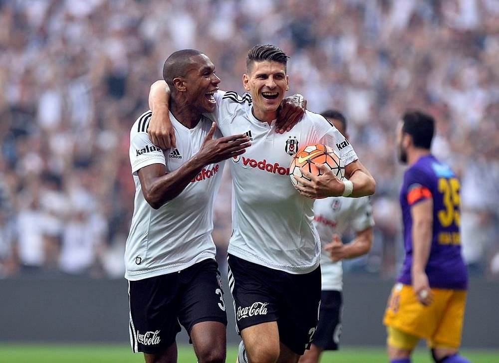 Wolfsburg’dan Mario Gomez için 14 milyon Euro