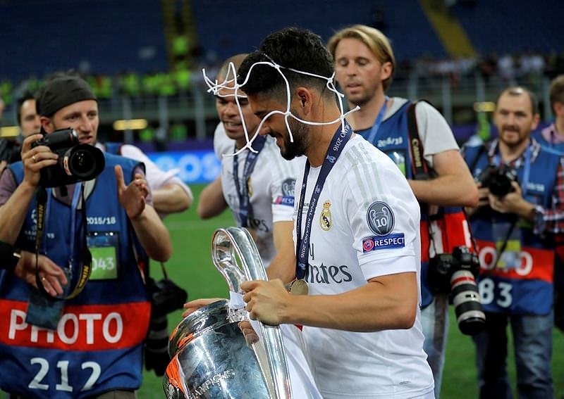 Şampiyonlar Ligi finalinde Türk bayrağına çirkin müdahale!