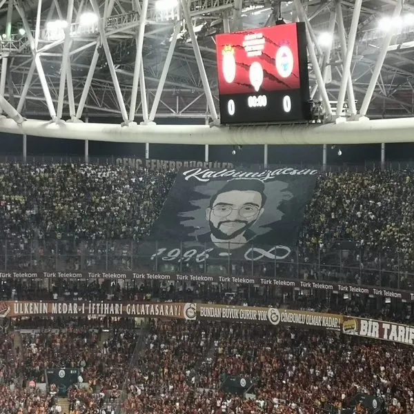Fenerbahçeli taraftarlar Koray Şener'i unutmadı - 1