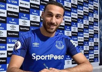 Everton, Cenk Tosun'u açıkladı
