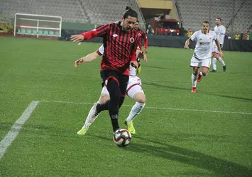 Galibiyet hasretini Stancu bitirdi