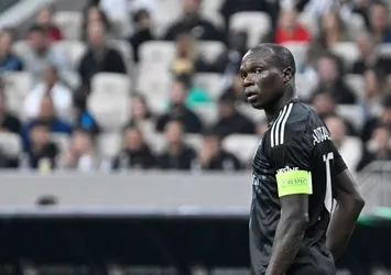 Aboubakar neye uğradığını şaşırdı! Oyuna girerken...