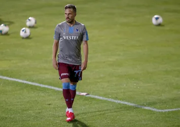 Novak Trabzonspor'dan ayrıldı