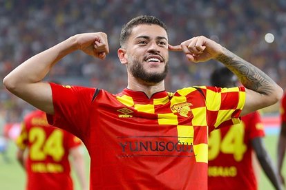 Romulo Leipzig yolunda