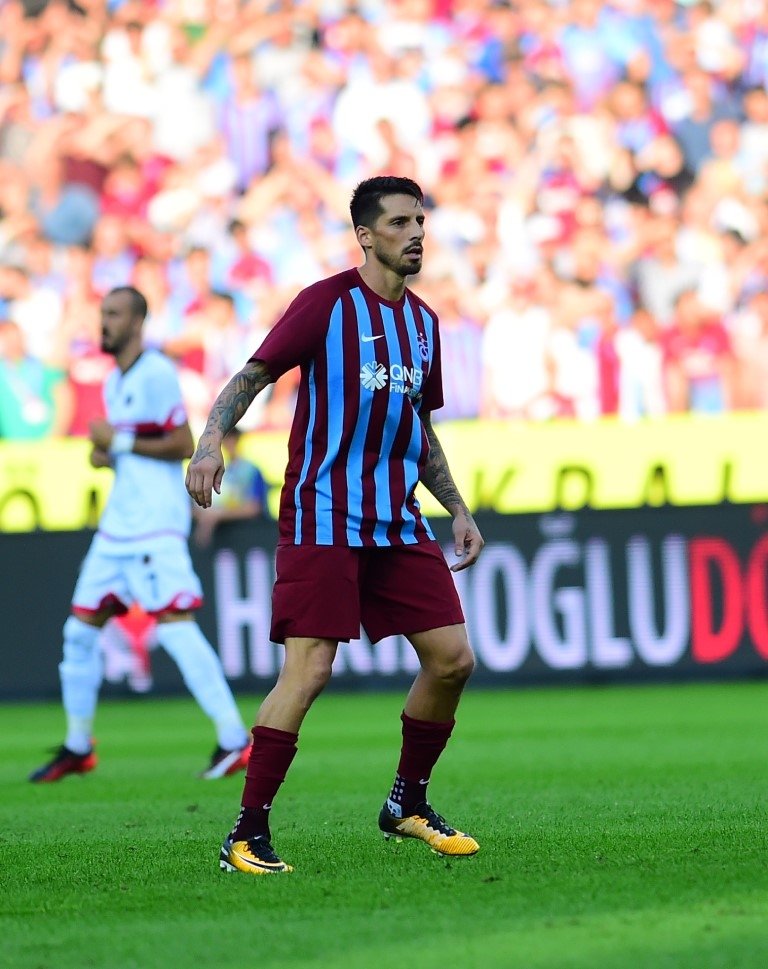 Gençlerin abisi Jose Sosa