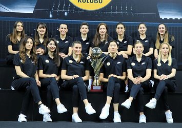 VakıfBank'ın yıldızları şampiyonluğu değerlendirdi