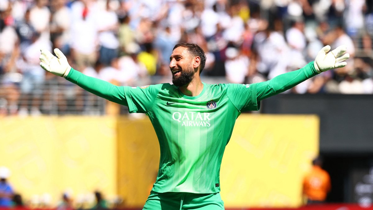 TRANSFER HABERLERİ: Galatasaray'a krizden fırsat çıktı! Gianluigi Donnarumma... TRANSFER HABERLERİ: Galatasaray'a krizden fırsat çıktı! Gianluigi Donnarumma...
