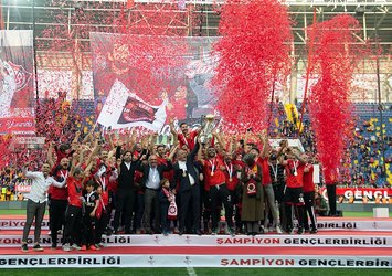 Gençlerbirliği kupasını aldı