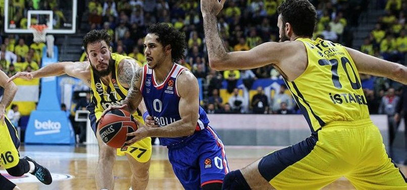 Anadolu Efes Fenerbahce Beko Macina Dogru Aspor