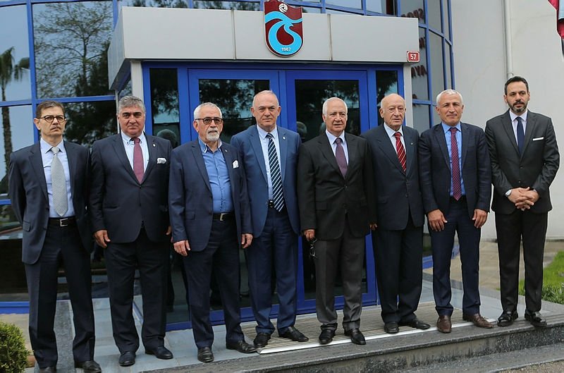 Trabzonspor’da üç büyük sorun çözüldü!