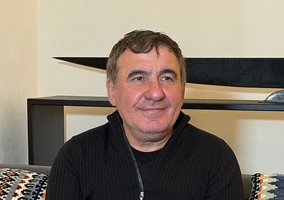 Gheorghe Hagi’den Okan Buruk övgüsü!