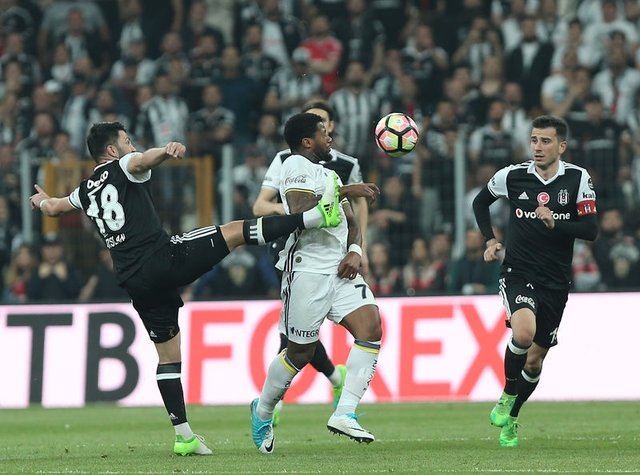 Fenerbahçe transferleri açıklıyor