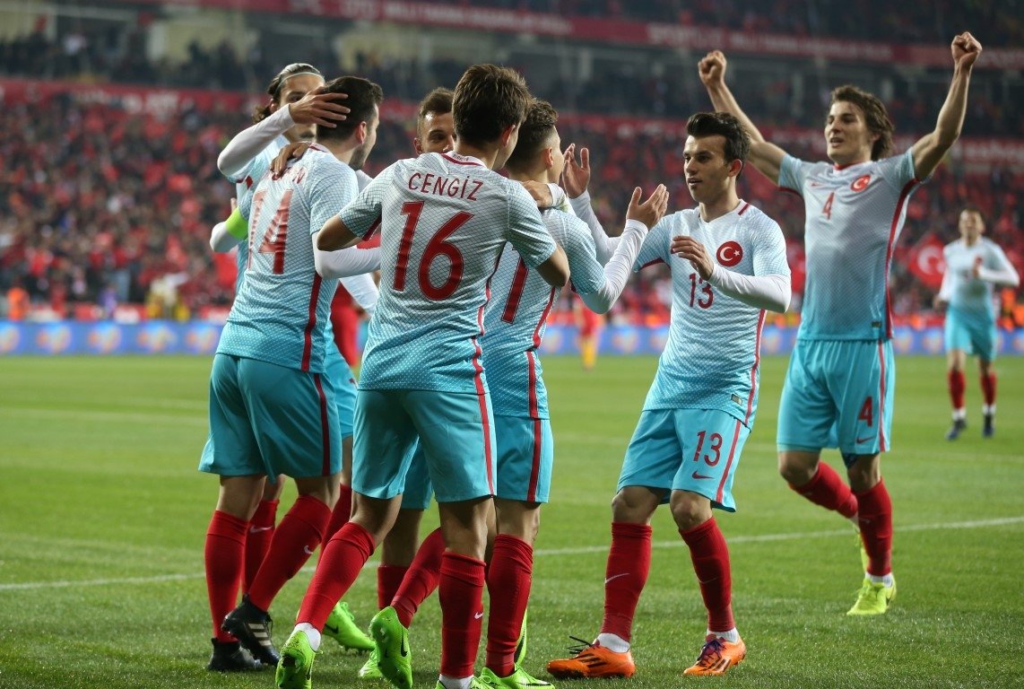 Türkiye - Moldova maçından kareler