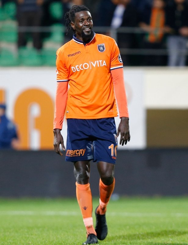 Adebayor’dan Başakşehir’e Galatasaray resti!