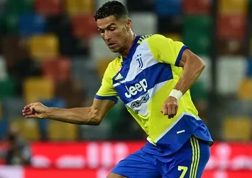 Juventus puan kaybıyla başladı!